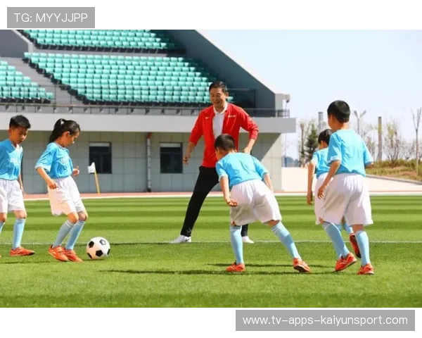 联盟合作企业开展青少年足球夏令营吸引大量报名，2021青少年足球夏令营