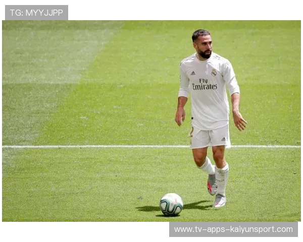 维尼修斯边路爆趟，皇马传中找后点：速度、节奏与品牌的完美联结